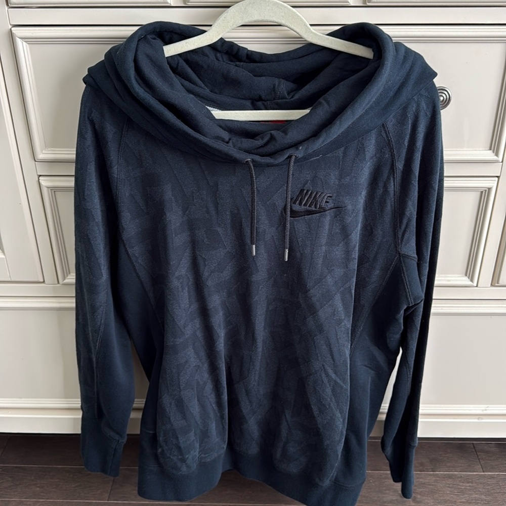 Nike sweatshirt